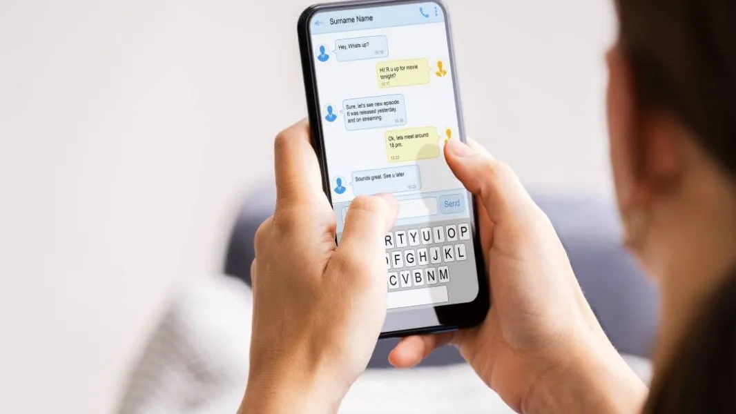 El Sexting y la Ley: Lo que los Padres y Adolescentes Necesitan Saber