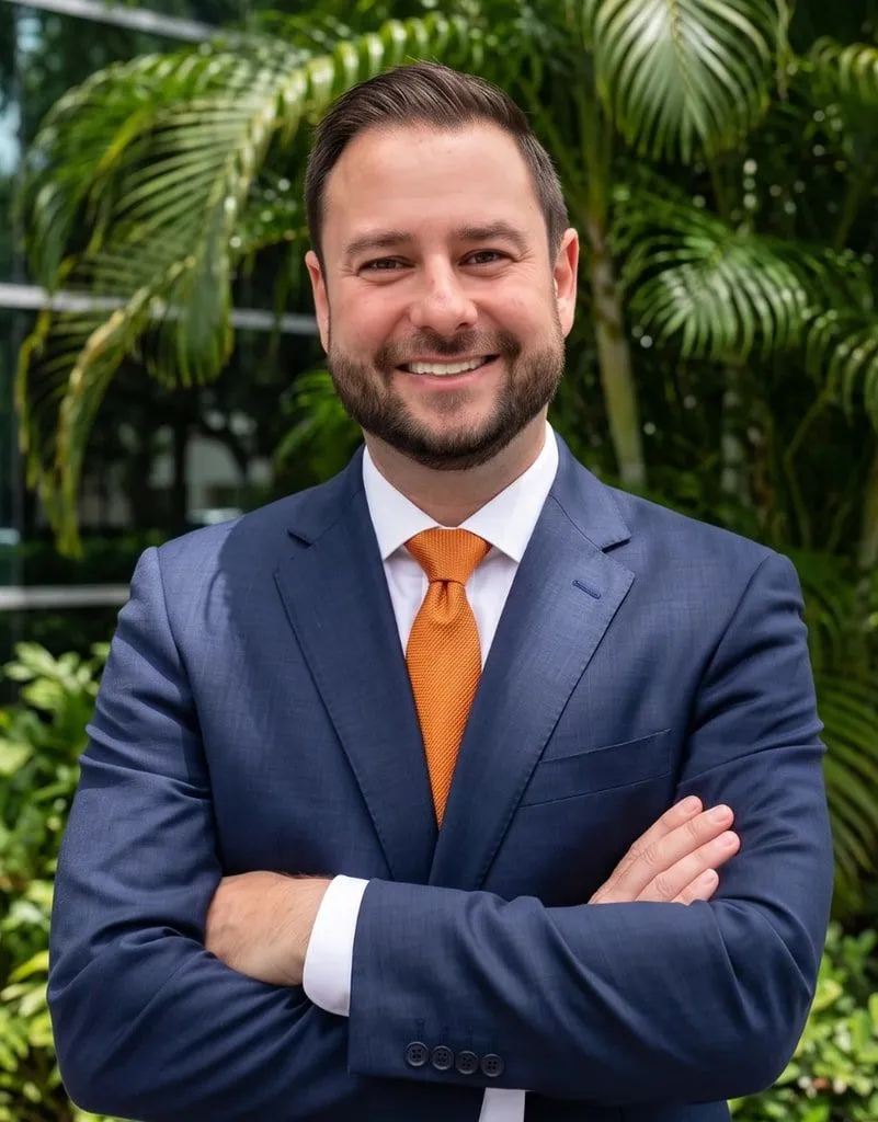 Adam Rossen - Abogado