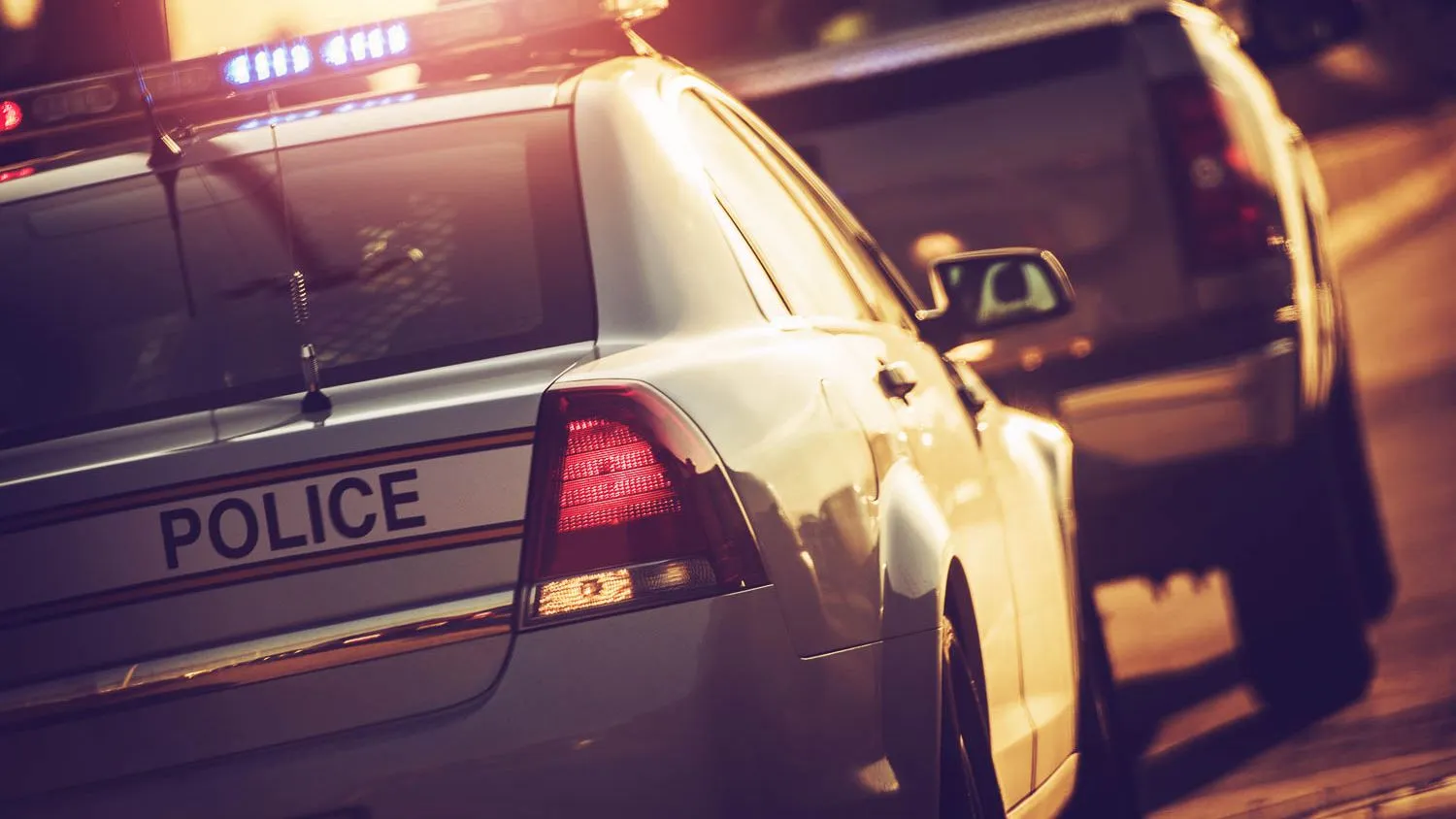 ¿Puedo tener luces azules en mi automóvil en Florida? Un abogado defensor penal de South Florida responde
