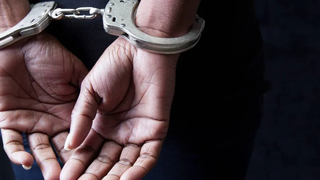 Le Admití a la Policía de Florida que Tengo Drogas Encima, ¿Ahora Qué?