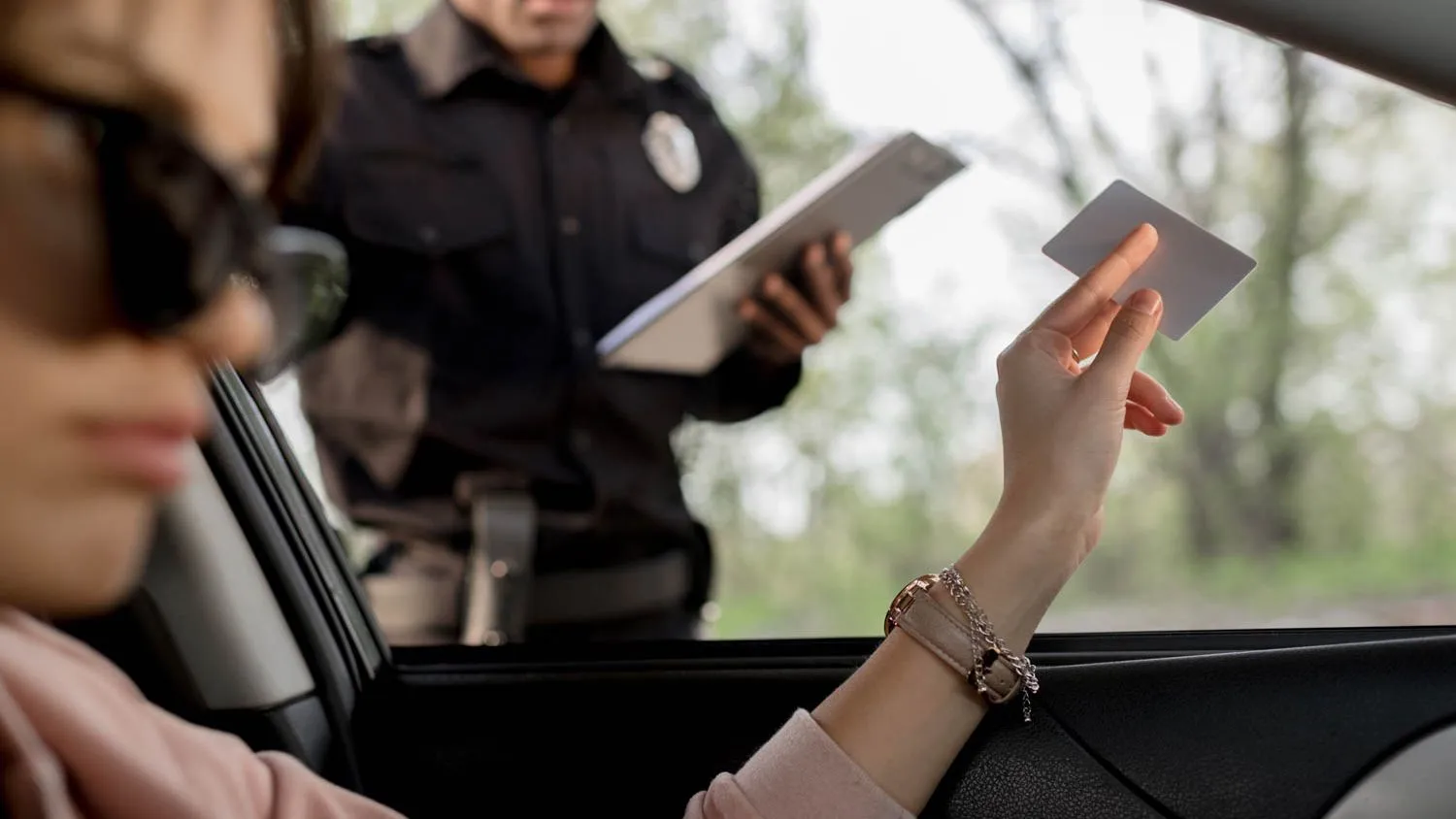 Los pros y los contras de las cámaras corporales policiales en South Florida