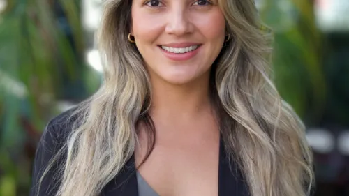 Un Nuevo Capítulo para Gretchel Long-Salazar en Rossen Law Firm
