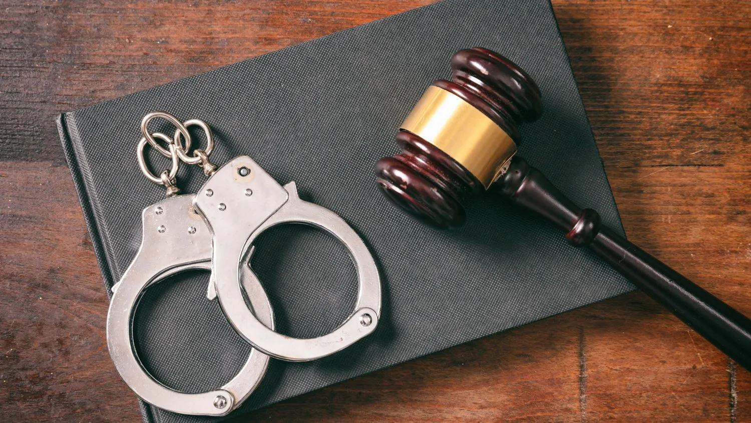 ¿Soy elegible para eliminar mis antecedentes penales en Florida?: Un abogado defensor penal de Fort Lauderdale explica
