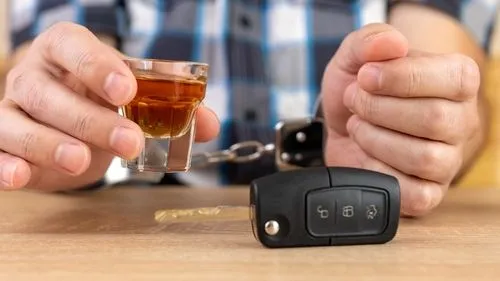 ¿Cuánto tiempo permanece un DWI en su historial?