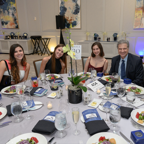 Cena de In Jacobs Shoes 2023, foto 5