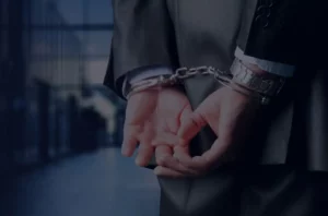 cuello blanco arrestado